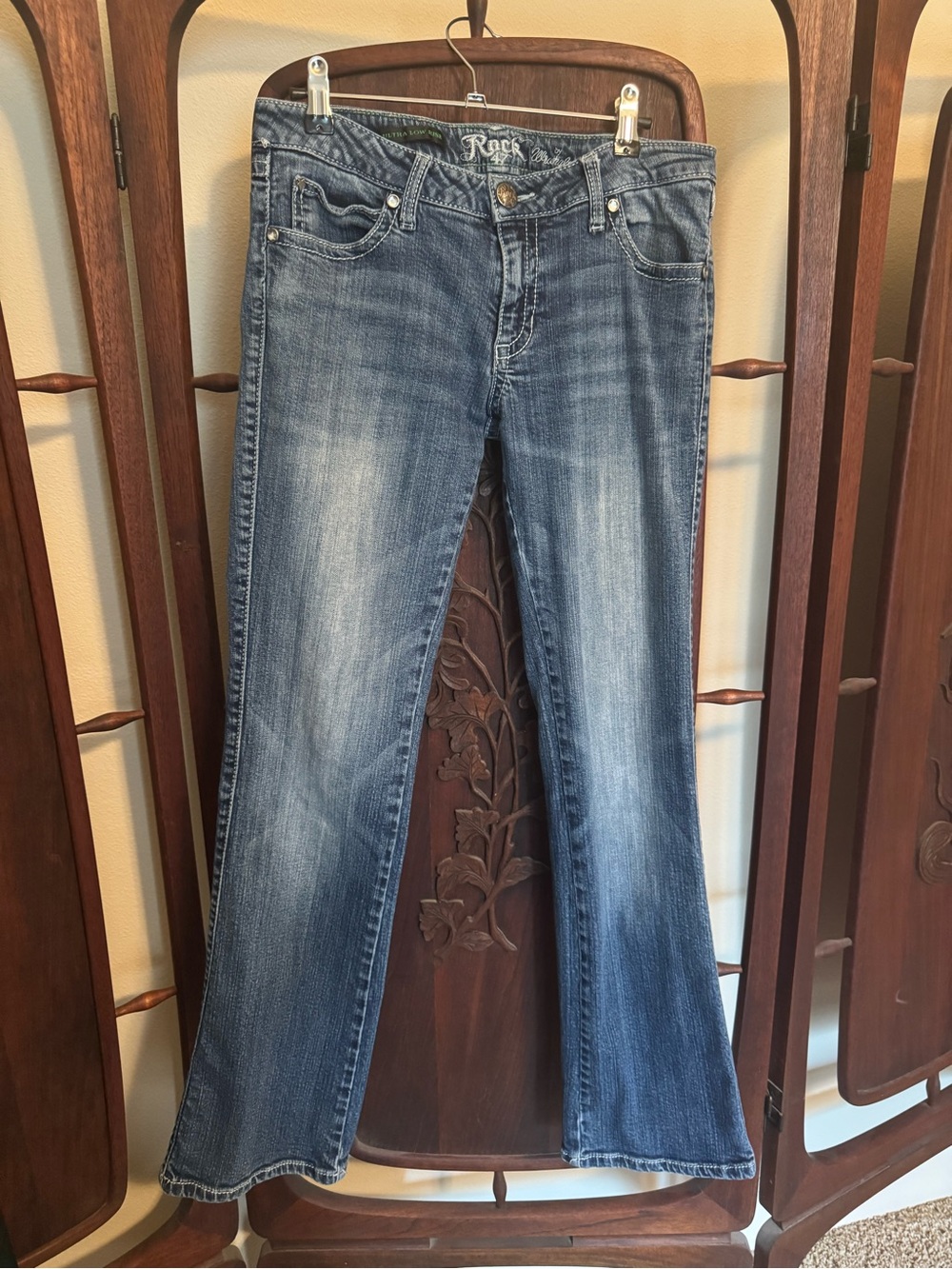 Wrangler 47 Rock Straight Leg Jeans in Blue Wash